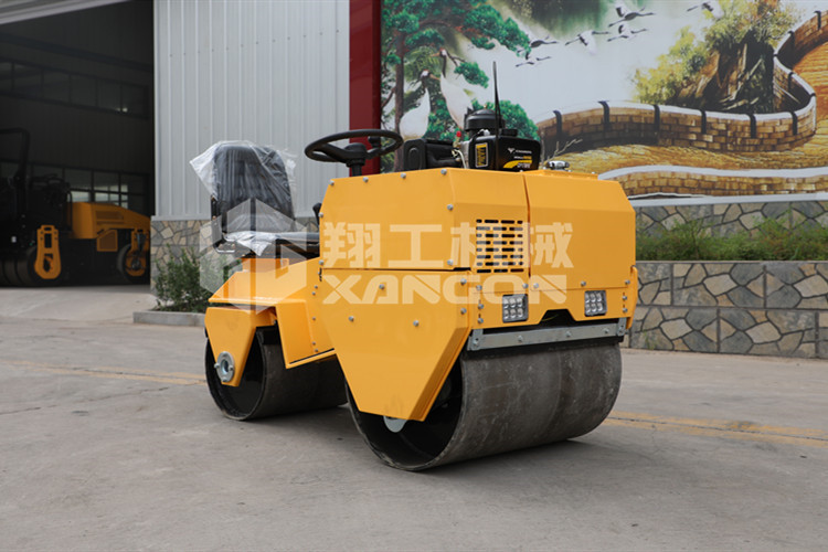 小型壓路機配件制動壓力異常怎么辦？